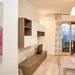 Zenith Con Splendida Vista Mare!
