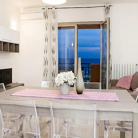 Appartement Zenith Con Splendida Vista Mare!